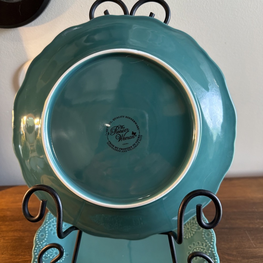 Set of 4 Pioneer Woman Cowgirl Lace Teal 8.5" Salad Dessert Luncheon Plates - Picture 5 of 8